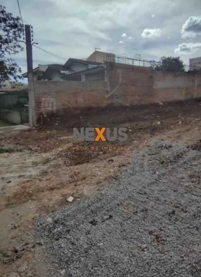 Terreno Plano e Pronto para Construção em Localização Privileg...