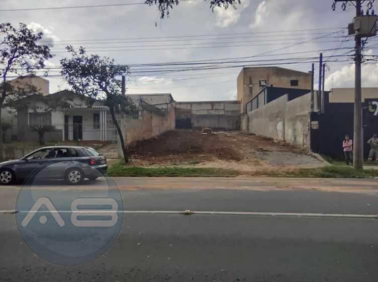 Terreno Plano e Pronto para Construção em Localização Privileg...