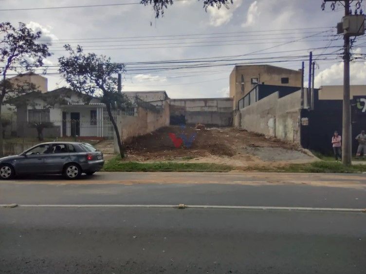 Terreno Plano e Pronto para Construção em Localização Privileg...