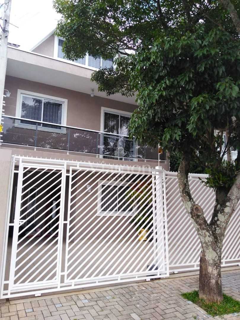 Triplex Moderno de 240m  com 4 Quartos, Ático e Churrasqueira ...