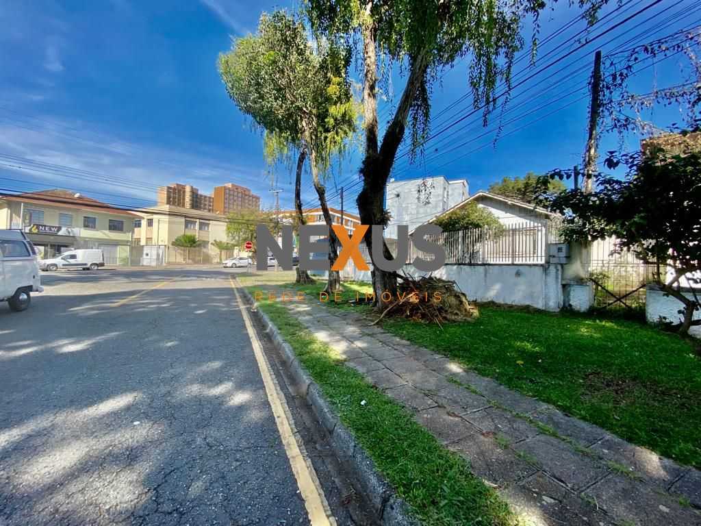 Terreno à Venda no Água Verde  449m  em Zona Residencial com P...