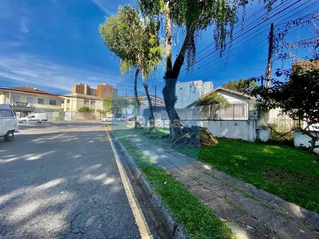 Terreno à Venda no Água Verde  449m  em Zona Residencial com P...