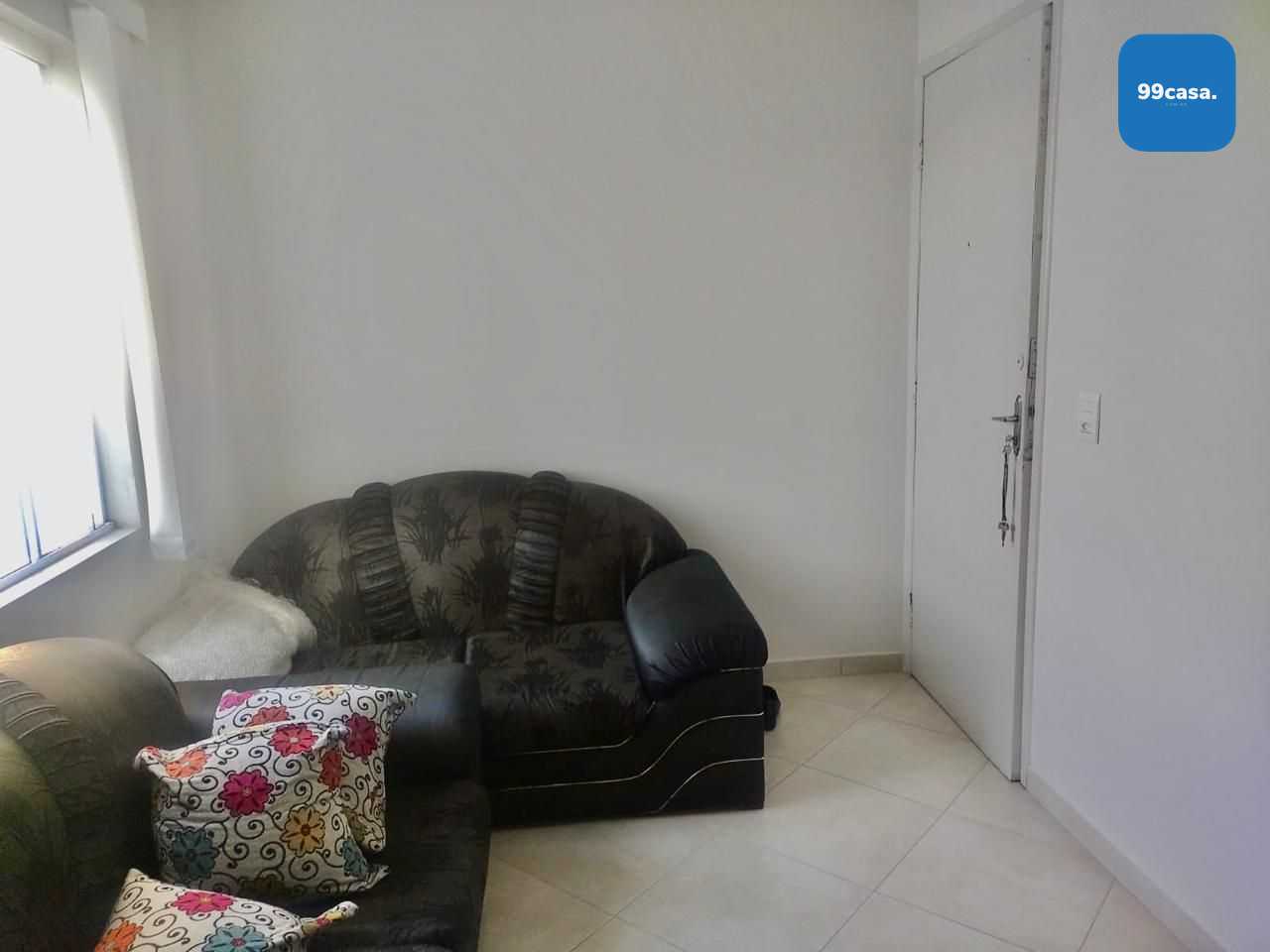 Apartamento 2 Quartos no Capão da Imbuia: 50 m², 1ª andar, vag...