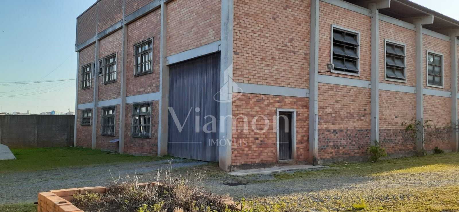 Barracão na Cidade Industrial com 1.075m , Pátio Amplo e Escri...