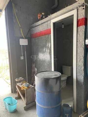 Oportunidade  Barracão 90m  à Venda no Bairro Nações  Fazenda ...