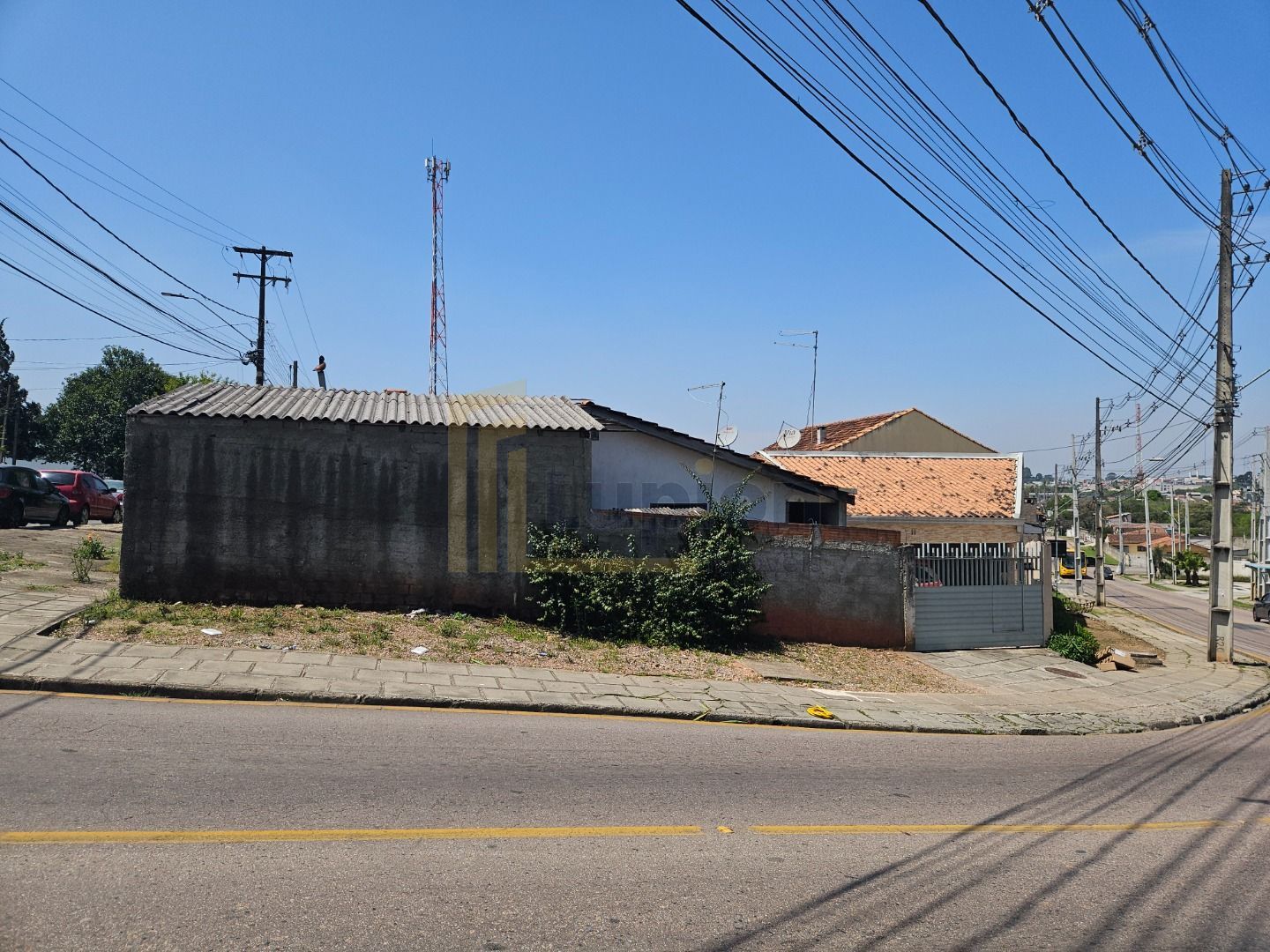 Terreno Comercial de Esquina 409m  em Rua Principal  Alto Pote...