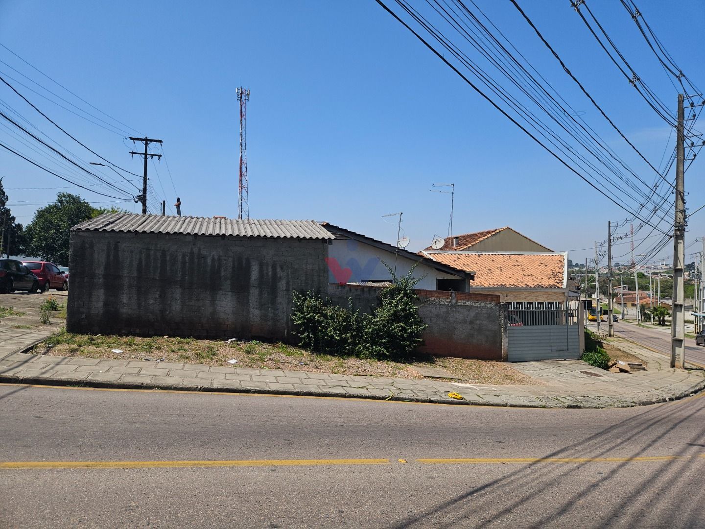 Terreno Comercial de Esquina 409m  em Rua Principal  Alto Pote...