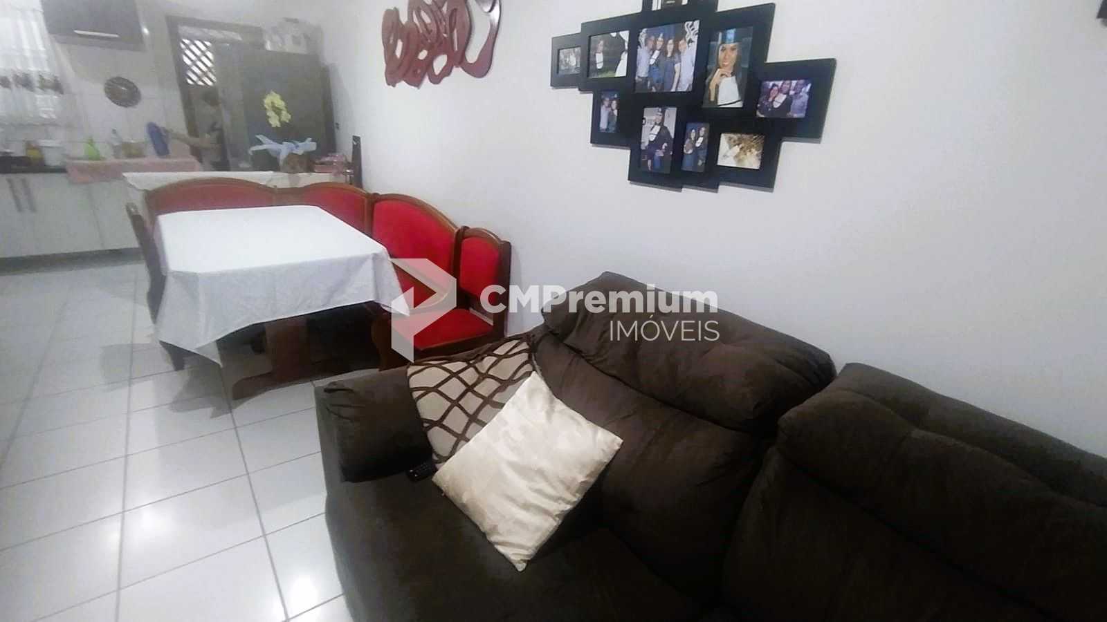 Lindo Sobrado de 2 Quartos no Sítio Cercado  Conforto, Espaço ...