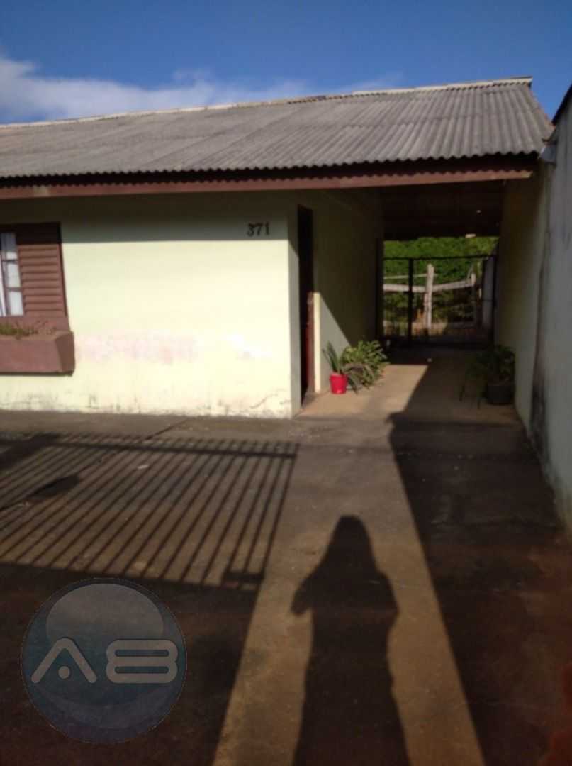 Terreno Amplo com Casa em Alvenaria no Jardim Keli Cristina  O...