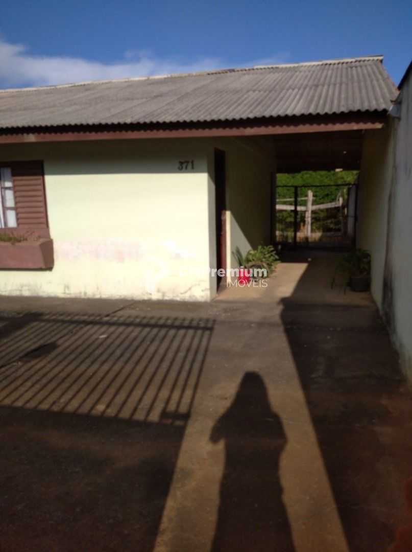 Terreno Amplo com Casa em Alvenaria no Jardim Keli Cristina  O...