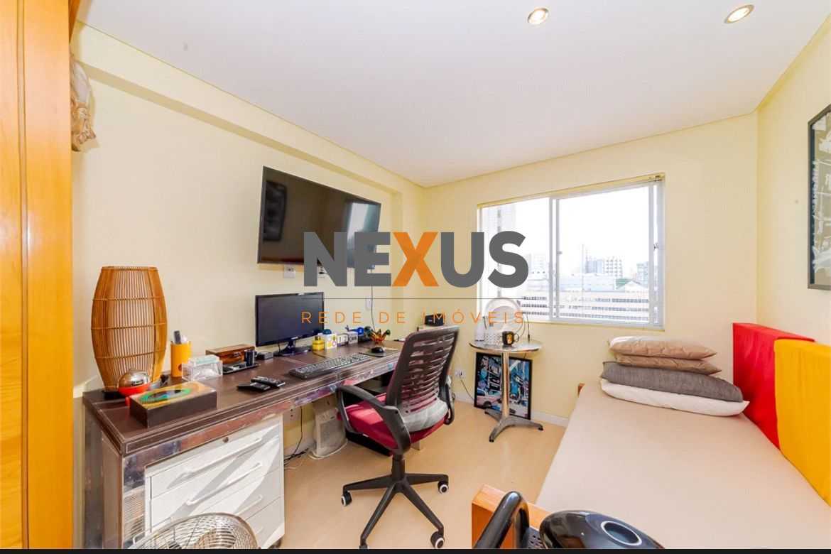 Viva no Centro de Curitiba, Apartamento Mobiliado e Pronto par...