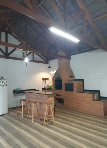 Casa Espetacular com 351m  à Venda na Lapa  R  1.300.000