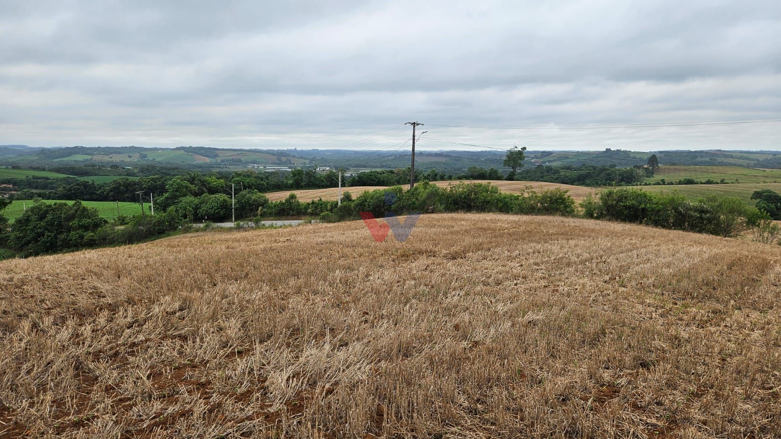 Oportunidade em Araucária  Terreno urbano de 84.700 m  para lo...
