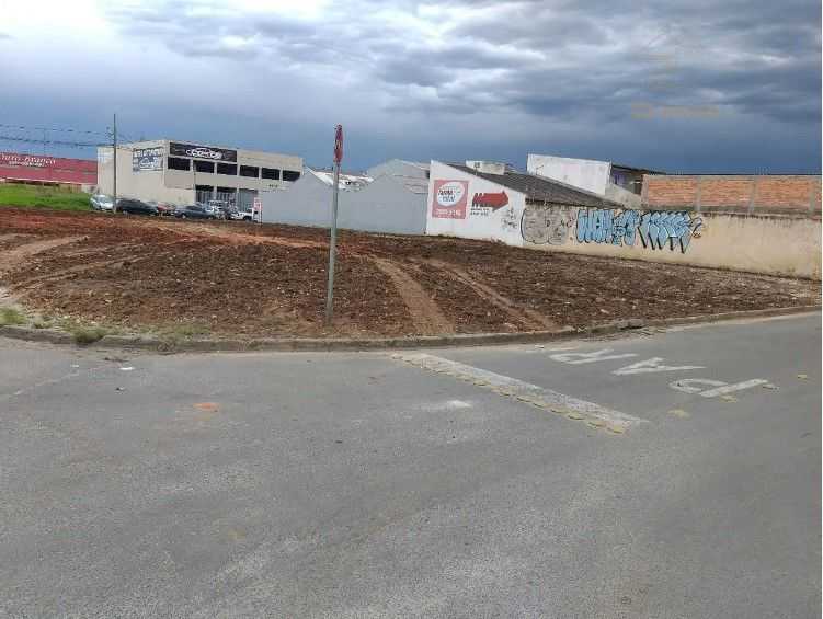 Terrenos Comerciais de Esquina no JD Guaraituba  Colombo, 606,...