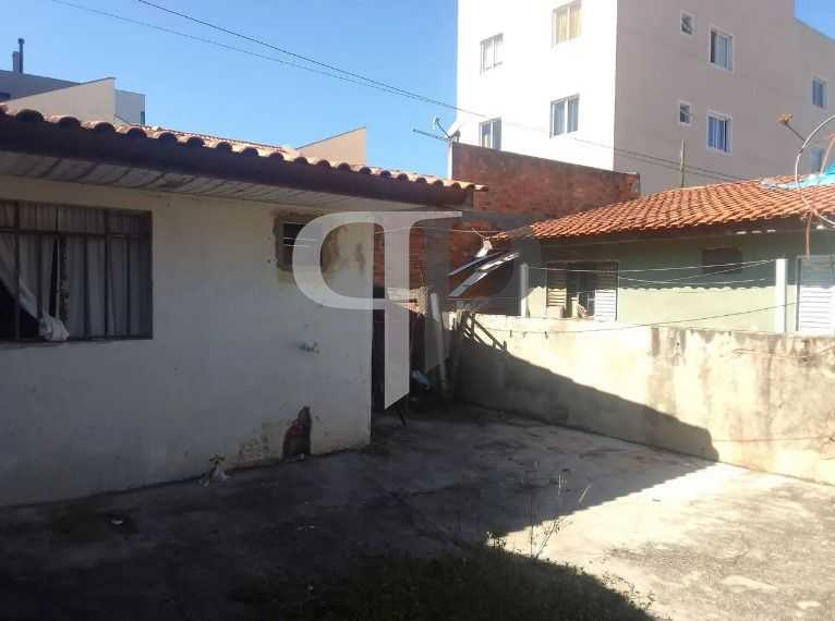 Terreno 360m  com casa para reforma em localização privilegiad...