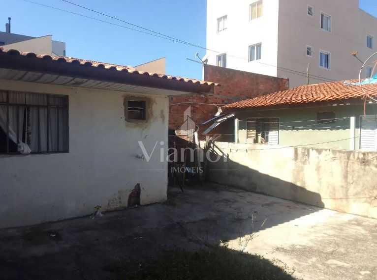 Terreno 360m  com casa para reforma em localização privilegiad...