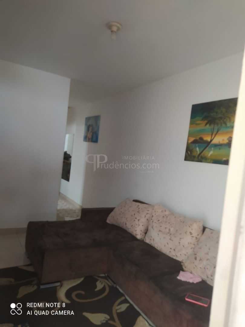 Casa à Venda no Gralha Azul, Fazenda Rio Grande  Conforto, Esp...