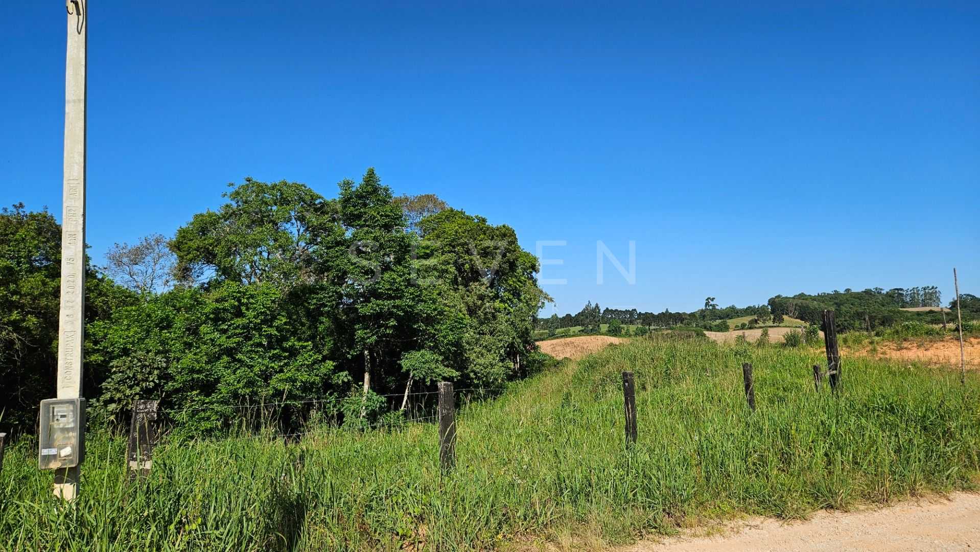 Refúgio de 4.397 m  em Contenda  Terreno com Vista e Natureza