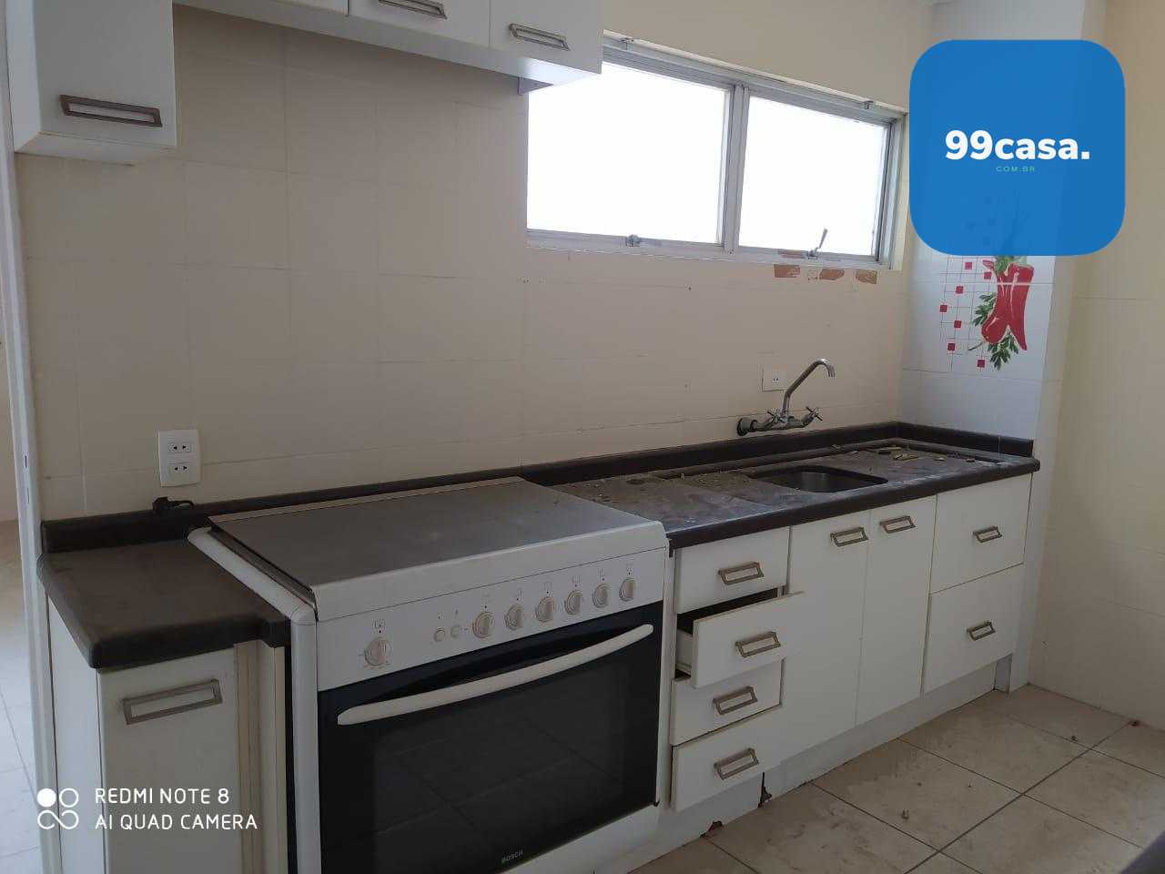 Apartamento Espaçoso no Centro de Curitiba  Andar Alto, 3 Dorm...
