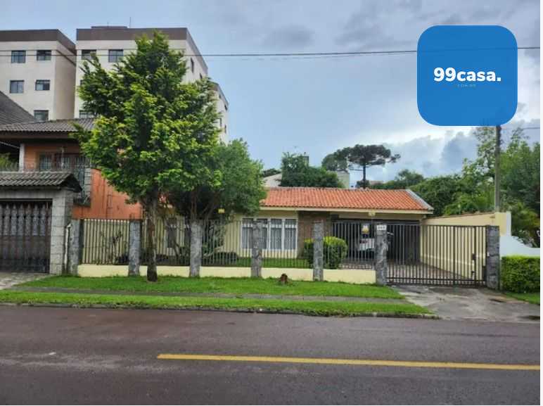 Linda Casa de 300m  com Edícula e Salão de Festas  Excelente L...