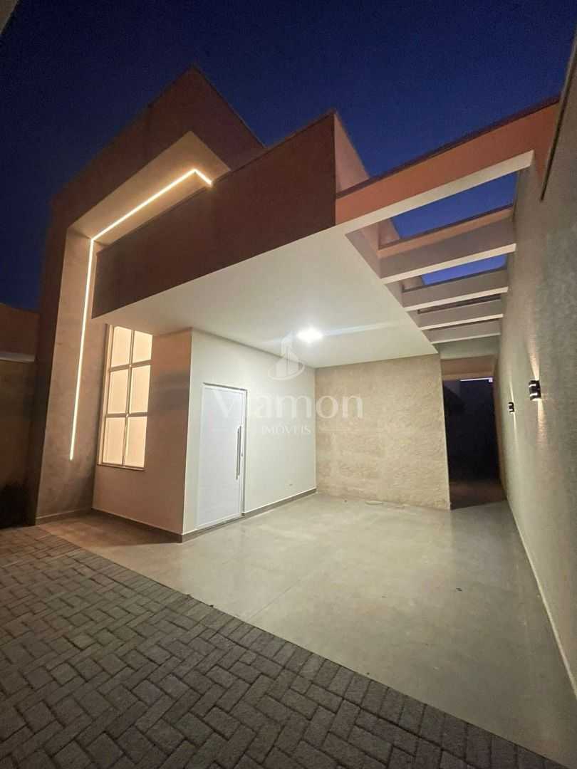 Casa Moderna com 3 Dormitórios e Área Gourmet no Jardim Ecoval...