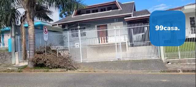 Excelente Casa à Venda a 80m do Parque Jardim Botânico  4 Quar...