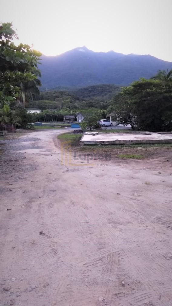 Terreno 9.353 m  em Garuva SC com acesso à BR-101  Ideal para ...