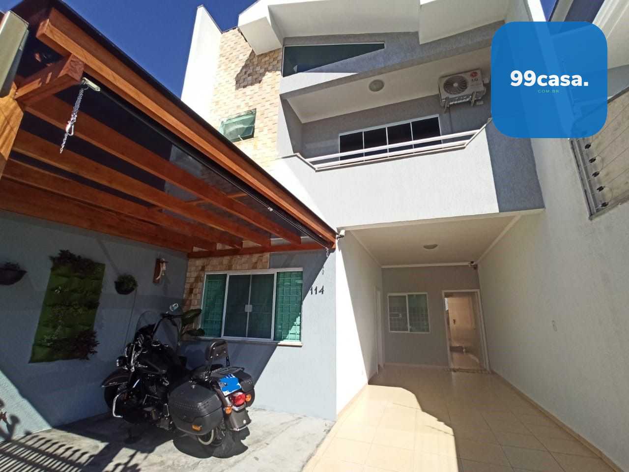 Sobrado com Piscina e 3 Quartos no Jardim Fregadolli  Maringá PR