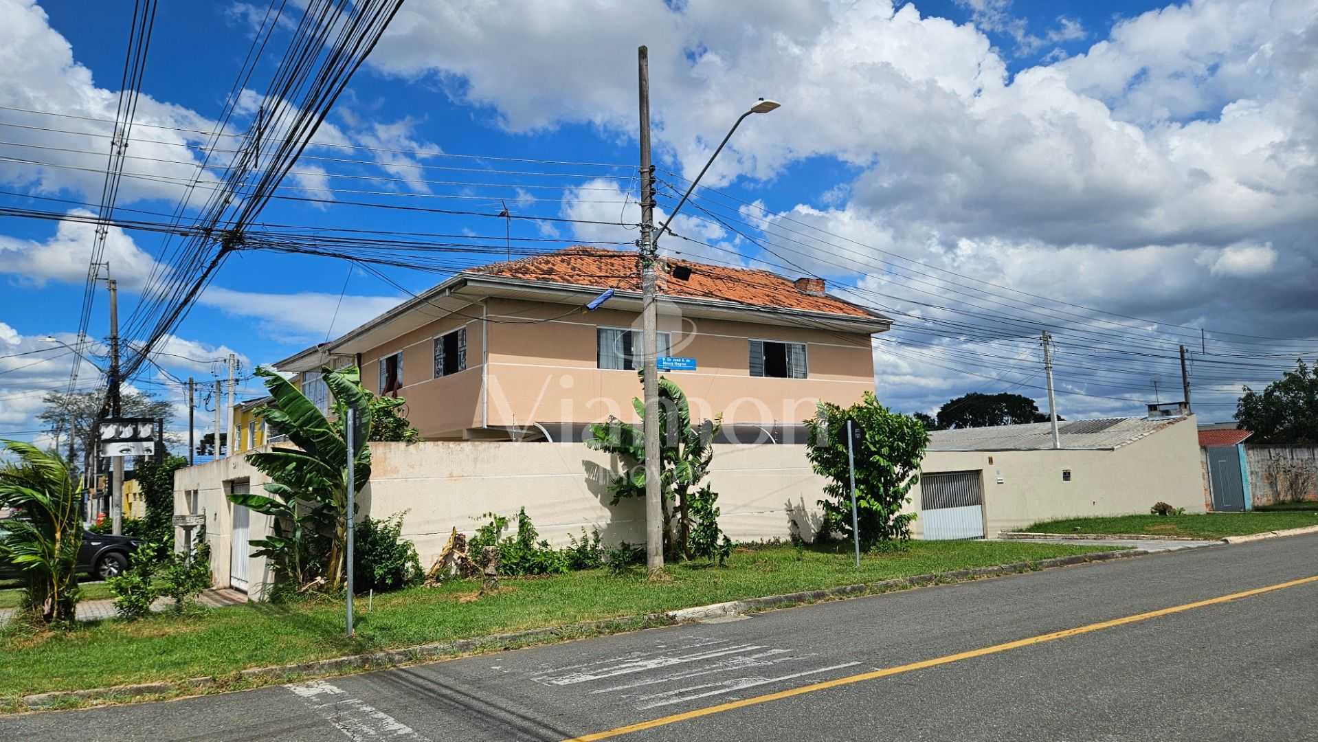 Imóvel 340m  com residência, sala comercial e 3 quitinetes ind...