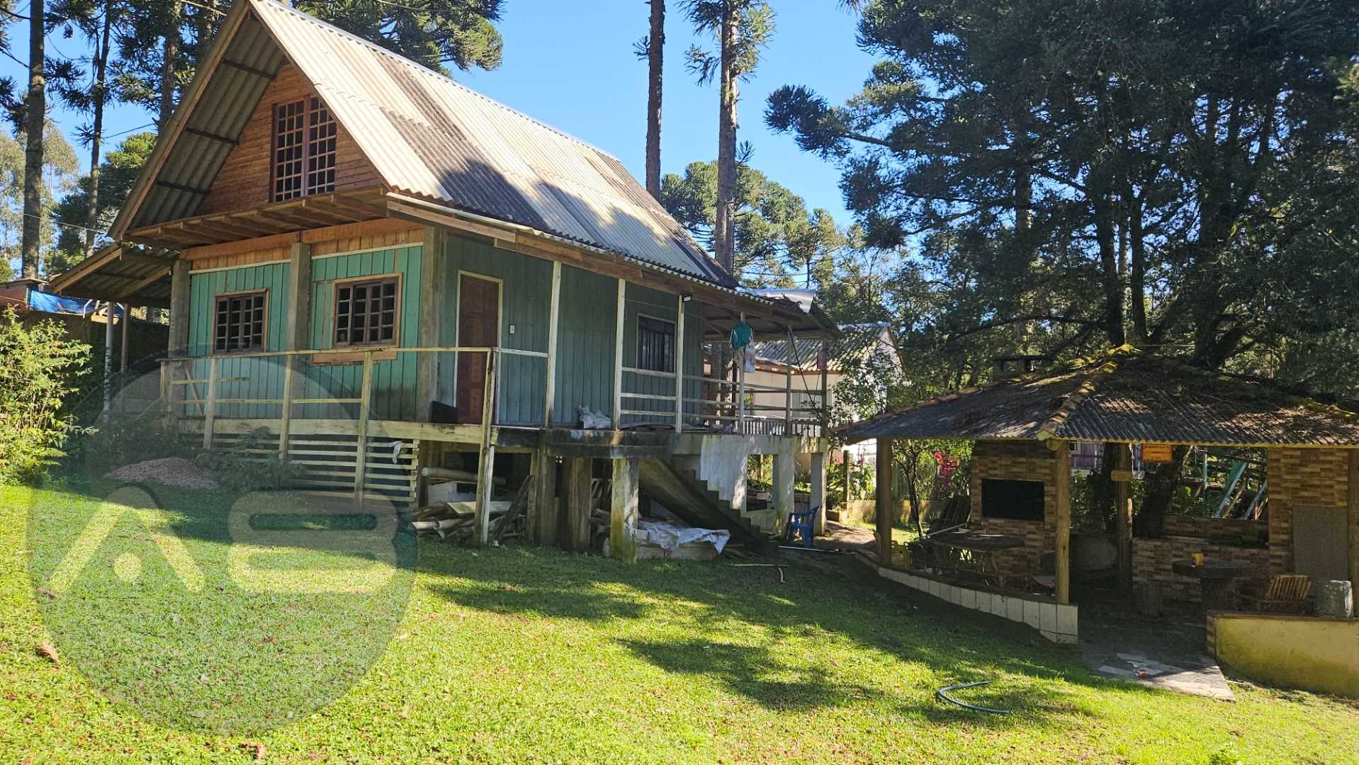 Ref?gio ? beira do Rio Maur?cio ? Propriedade de 3.700 m  em M...