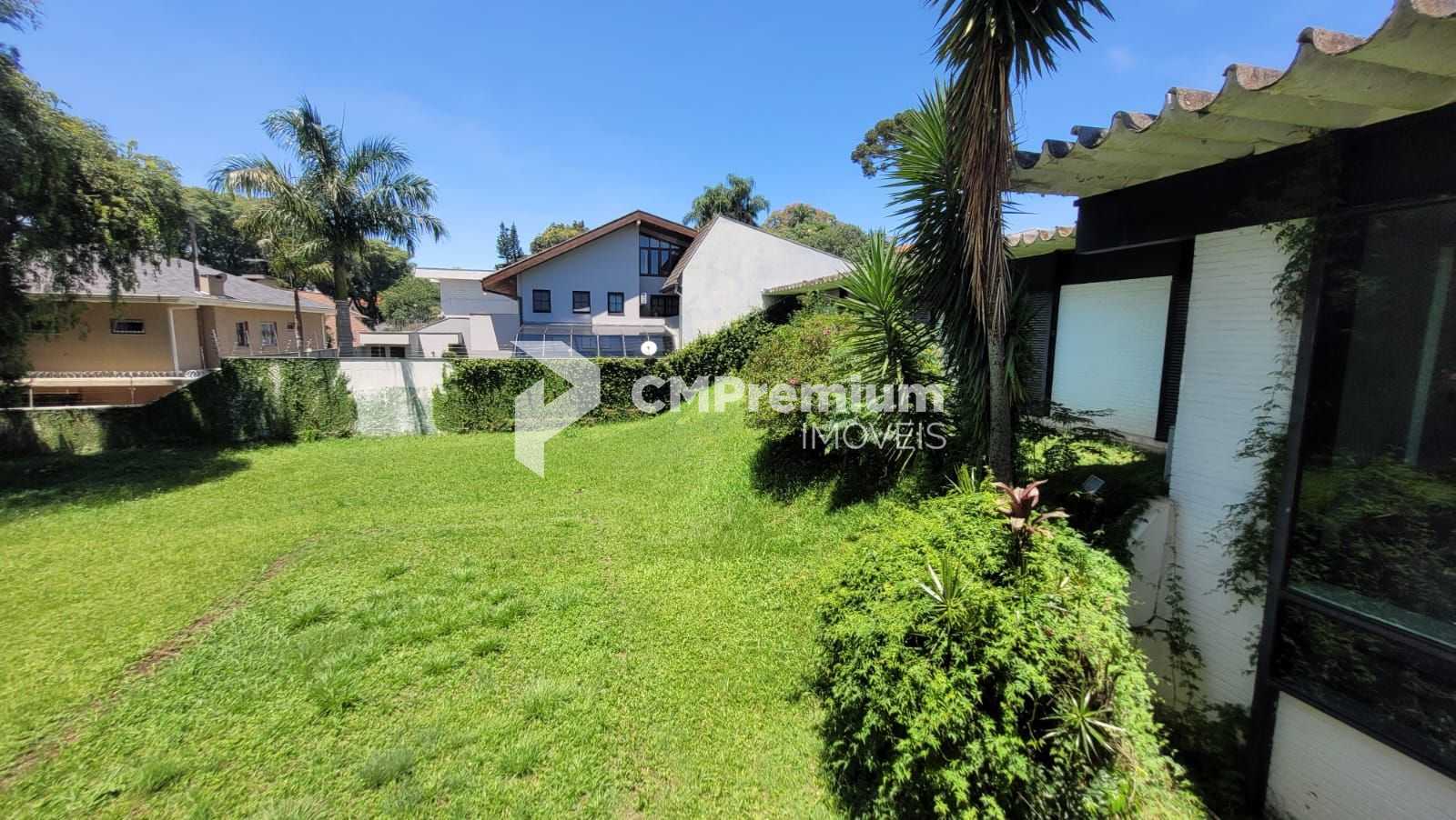 Residência Assinada por Sérgio Bernardes no Seminário  764 m  ...