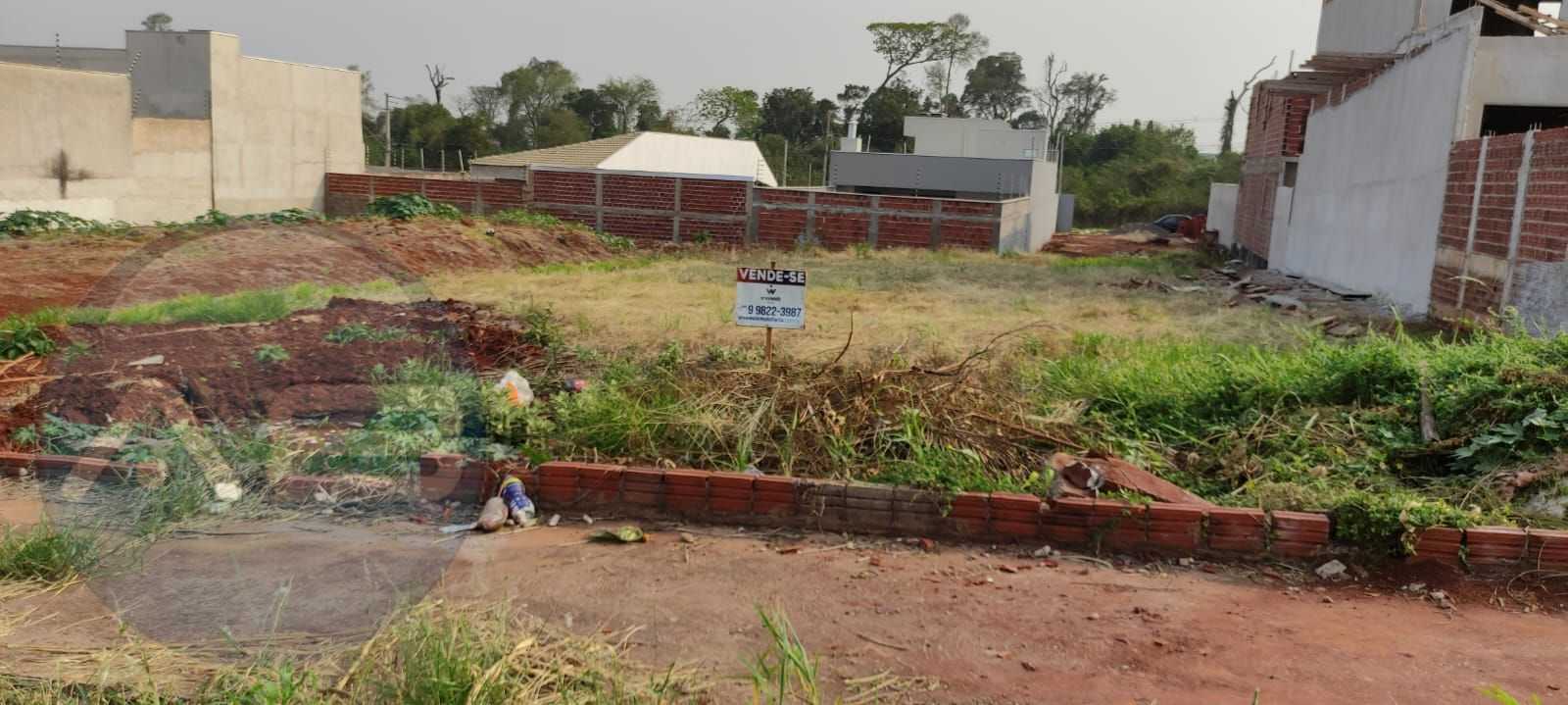 Terreno amplo à venda no Jardim Paulista III  Maringá PR, pron...