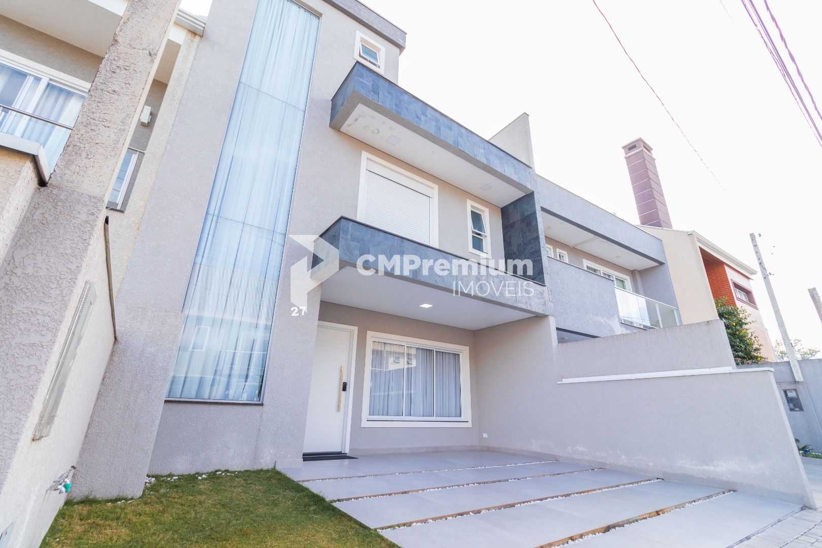 Sobrado Triplex Novo no Campo Comprido CIC com Terraço, Churra...