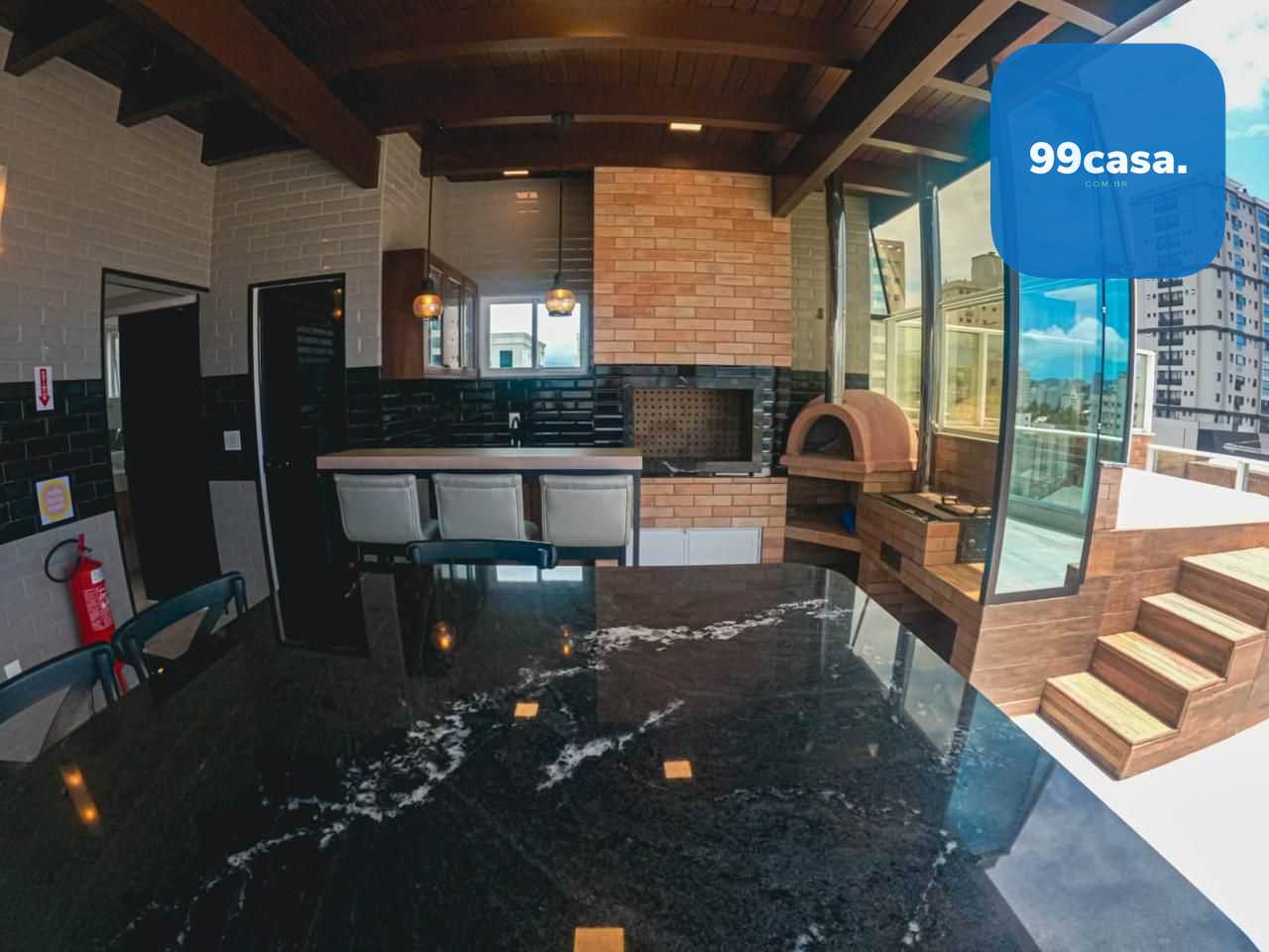 Cobertura Tríplex Mobiliada e Decorada com SPA no Residencial ...