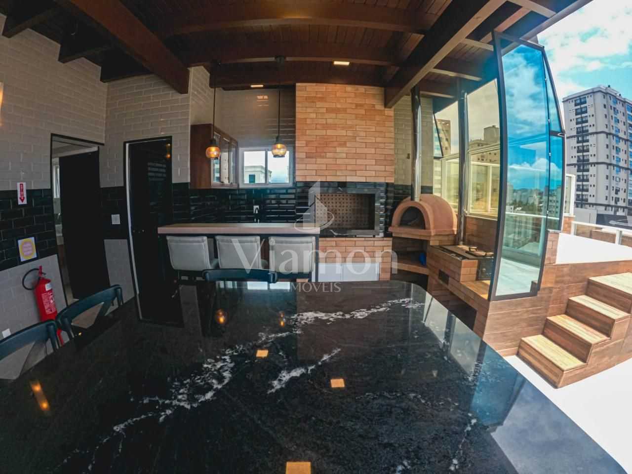 Cobertura Tríplex Mobiliada e Decorada com SPA no Residencial ...