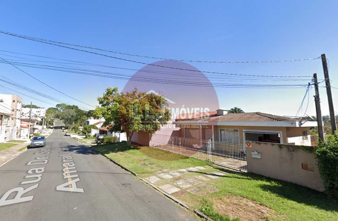 Terreno ZR4 no Tingui com Casa Aver­bada de 250m   Ideal para Construção de Prédios ou Sobrados