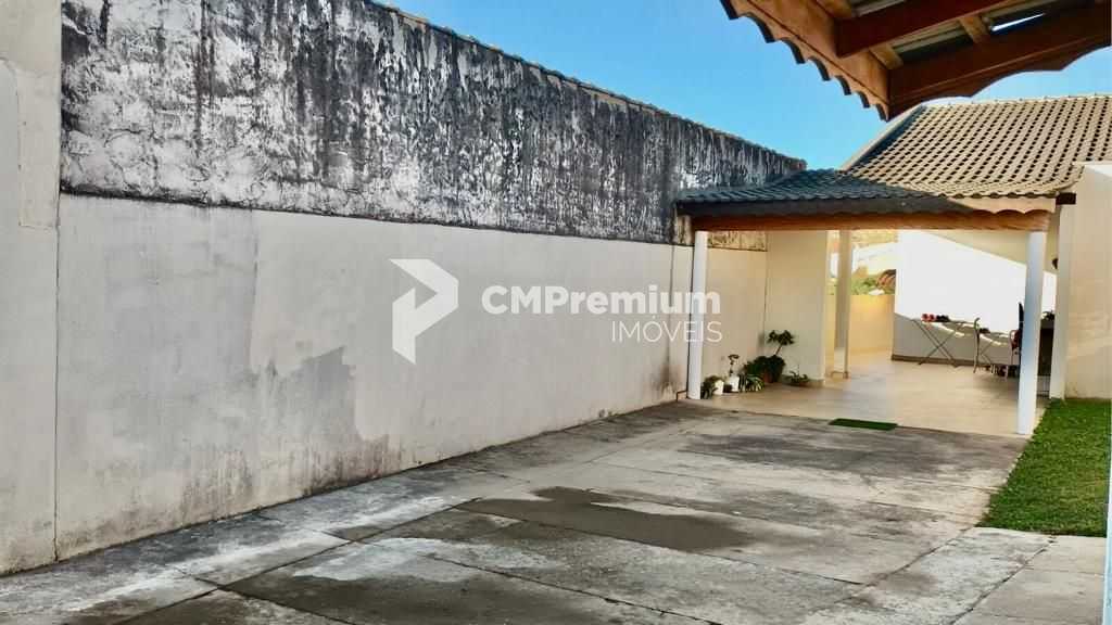 Casa em Condomínio com Espaço Privativo  2 Dormitórios em Arau...