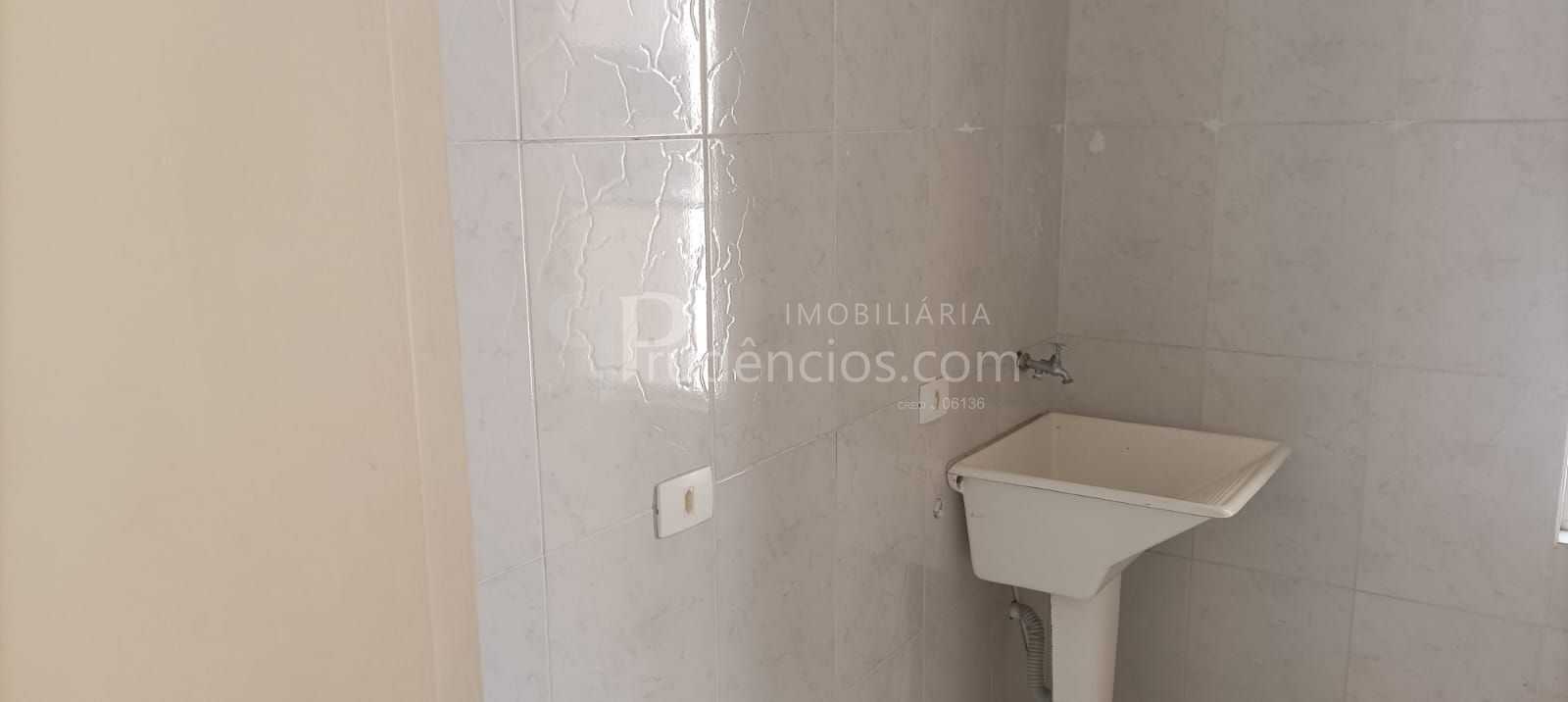 Belo Apartamento de 3 Quartos no Bairro Atuba  Conforto e Prat...