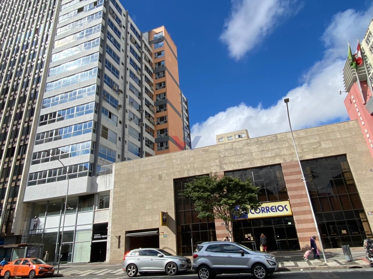 Conjunto Comercial Locado no Centro de Curitiba  488 m  | Inve...