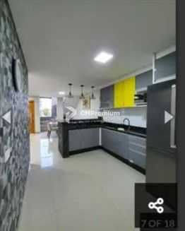 Sobrado Semi Novo 165m  com 3 Quartos, Suíte e Edícula Próx. a...