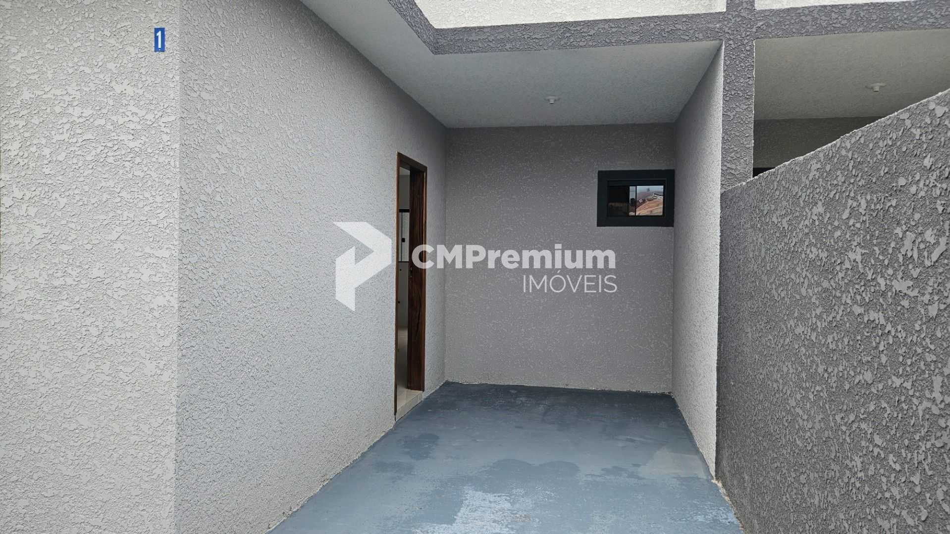 Casa à venda em localização estratégica  2 quartos, garagem e ...