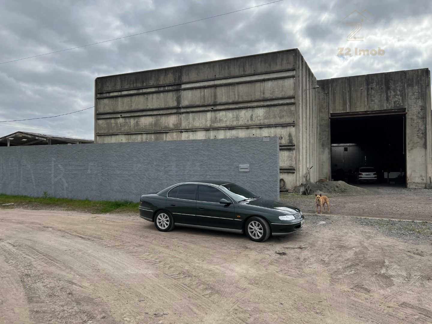 Terreno Industrial com Barracão de 2.400 m  em Condomínio  Loc...