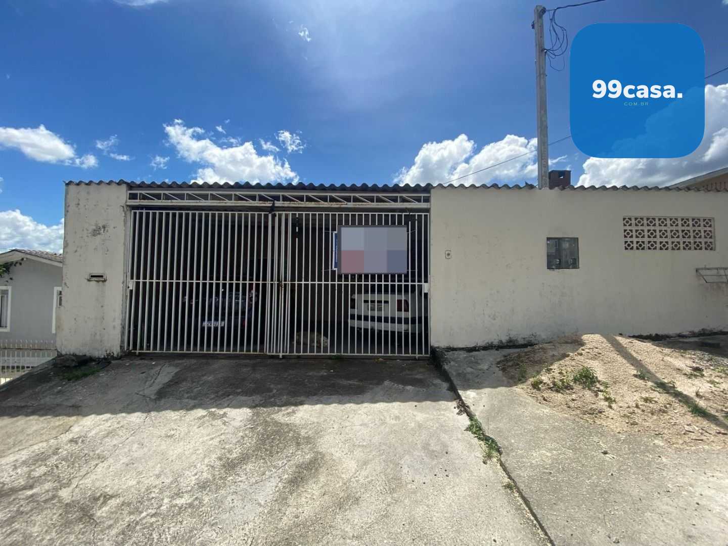 Oportunidade Única no Capão Raso  Terreno com Casa e 4 Quitine...