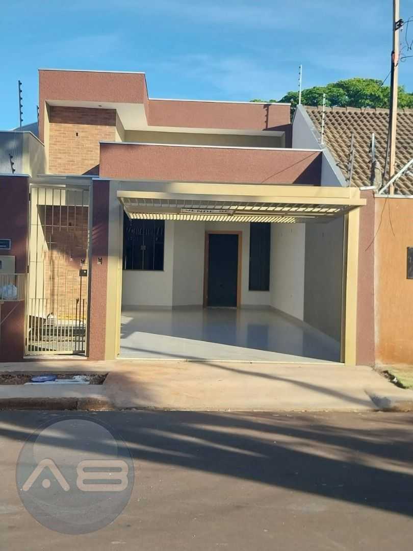 Casa de 3 Dormitórios à Venda em Maringá PR  Jardim Liberdade,...