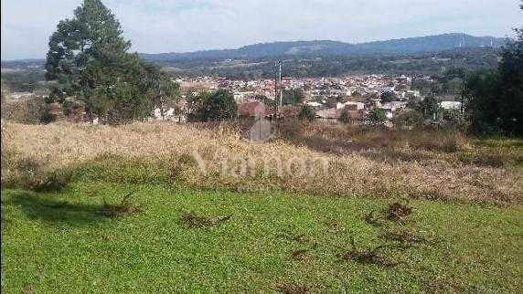 Terreno à Venda com Mina dÁgua e Potencial de Construção, Opo...