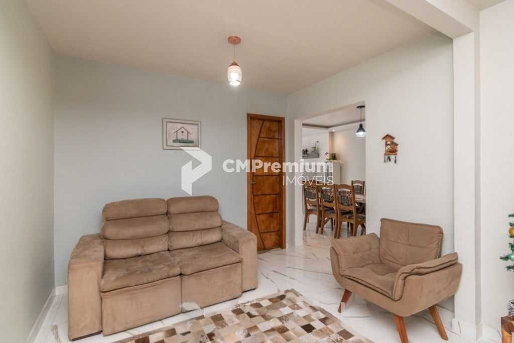 Casa à Venda no Uberaba  3 Dormitórios, Suíte e Terreno Amplo