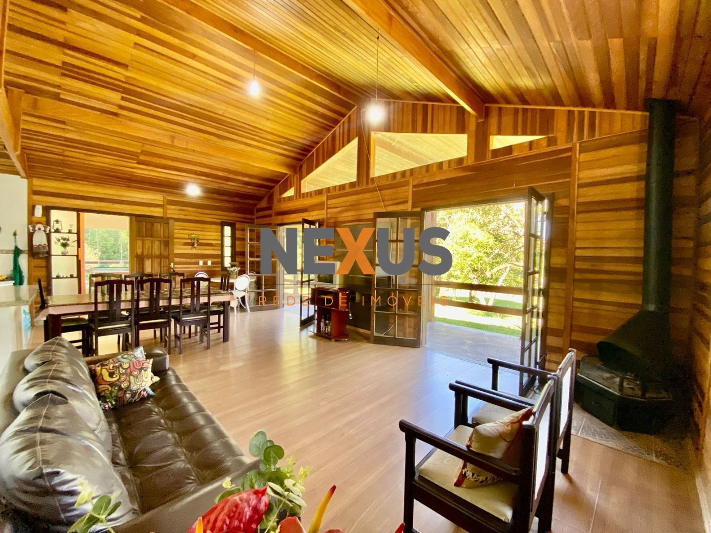 Chácara de 44.000 m² Próxima a Curitiba, Casa Sede, Área Gourm...