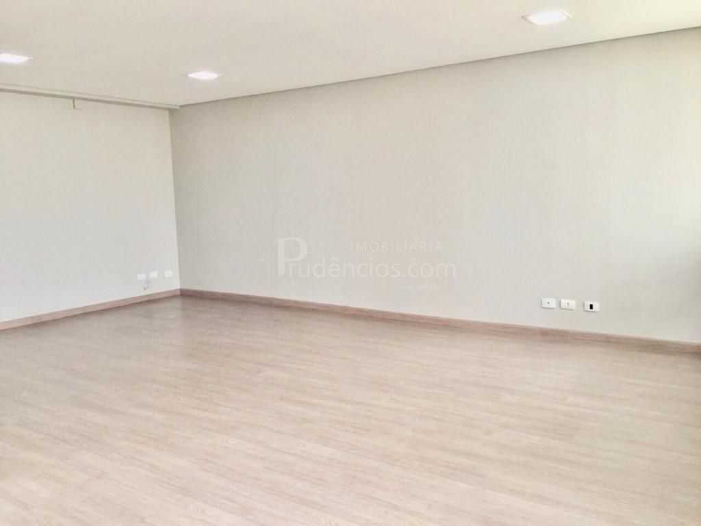 Sala Comercial Locada no Ecoville  Renda Garantida e Alto Pote...