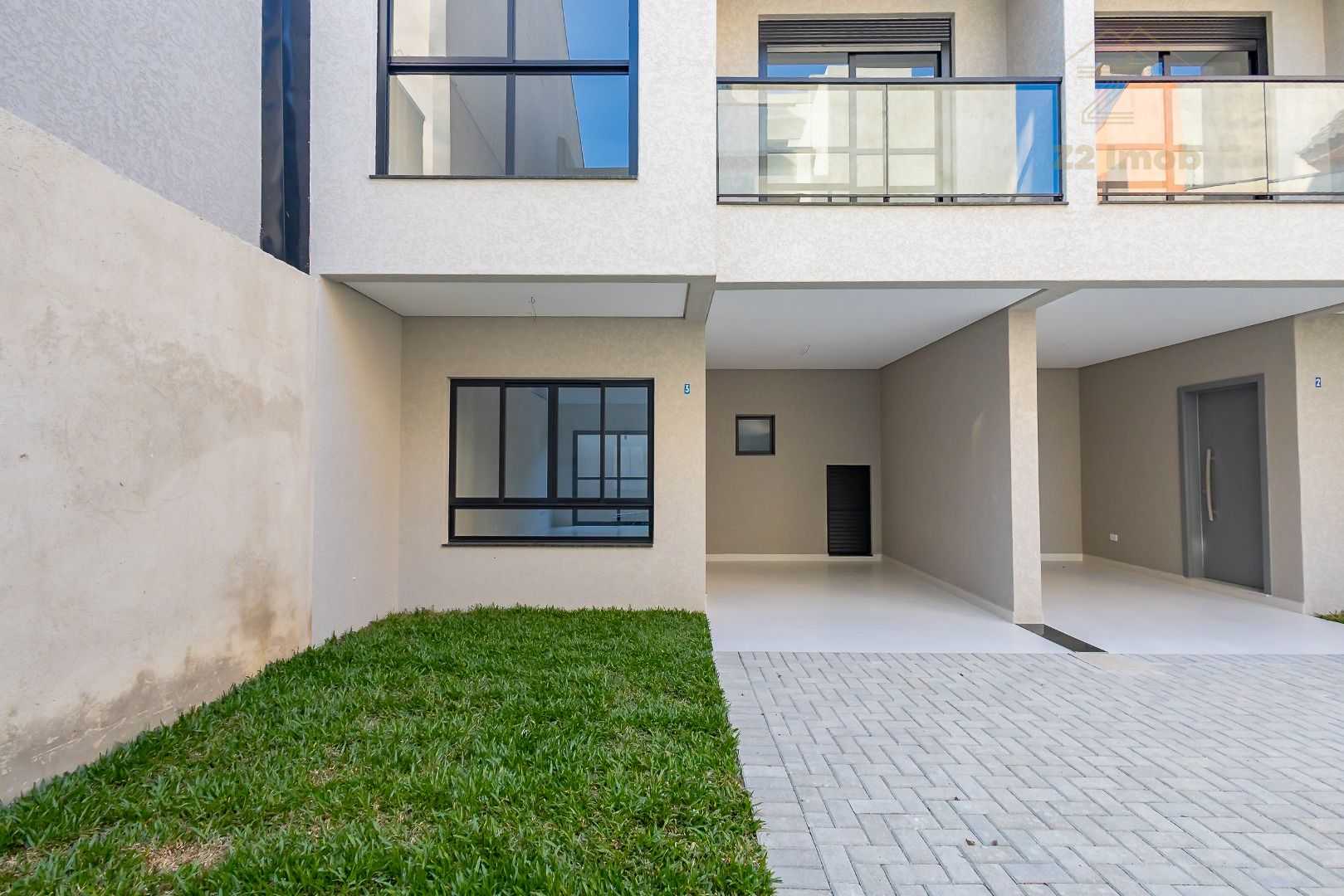 3 Unidades Residenciais Modernas com Terraço e Garagem em Loca...