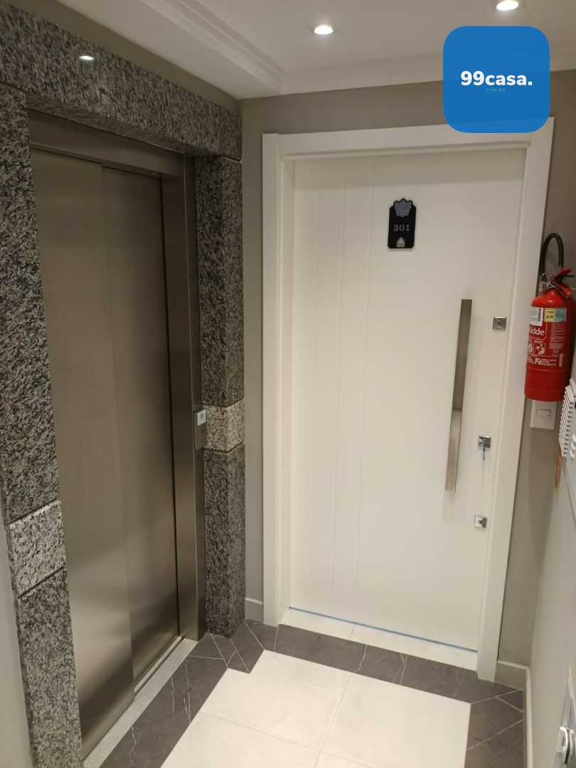 Apartamento com Suíte e Espaço Gourmet no Residencial Zeus  Po...